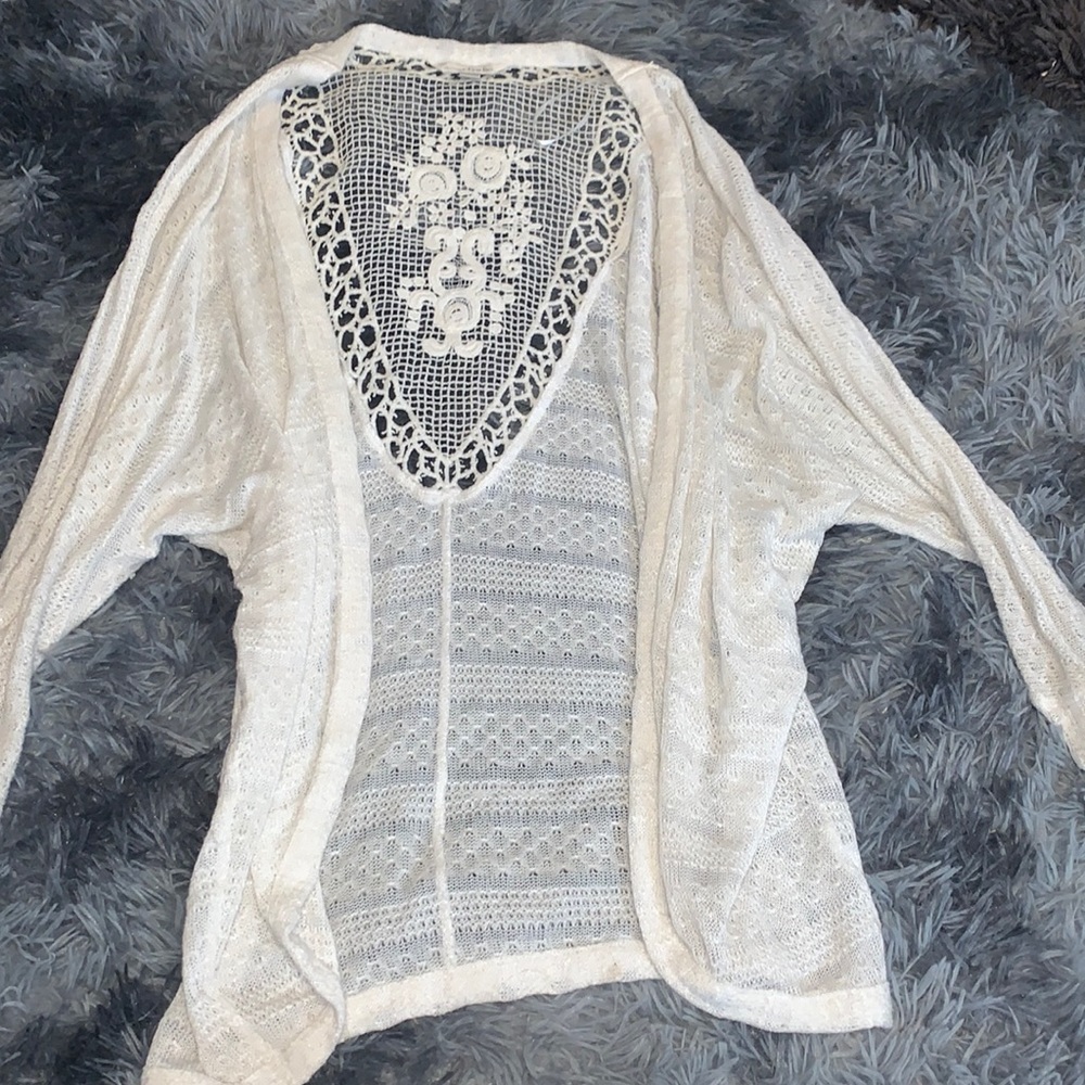 size small Charming Charlie’s vintage crochet cardigan